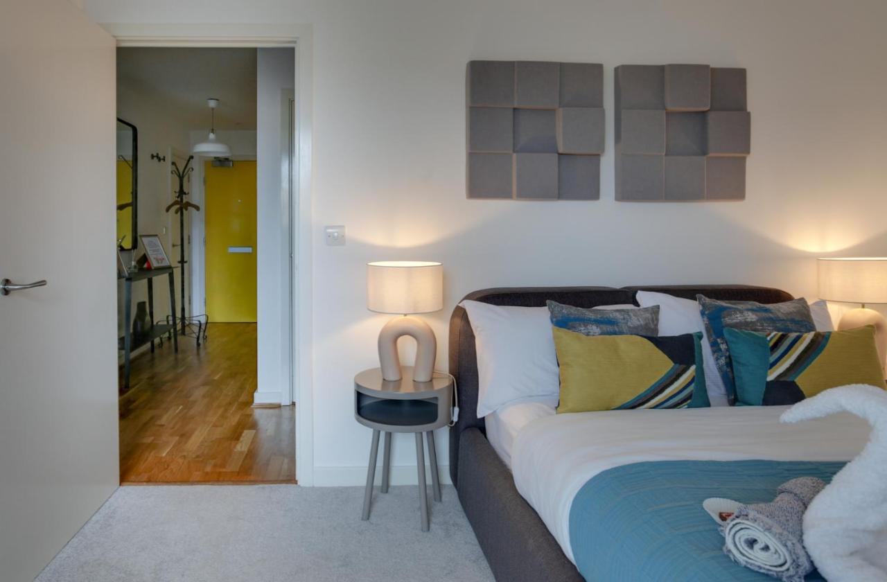 - The Shoreditch, Angel, Old Street Londra