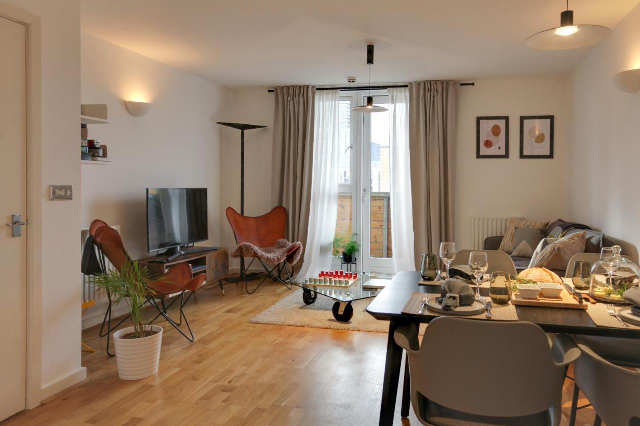 - The Shoreditch, Angel, Old Street Londra
